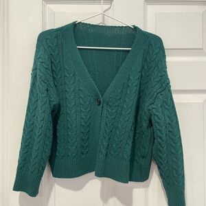 Women's Green Cable Knit Sweater